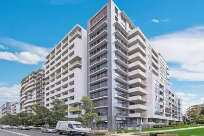Image de Modern 3br Mascot Retreat | Walk to Train &Airport