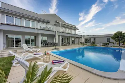 Image de Elegant Panoramic Seaview Apartment 3, Pula, Croatia