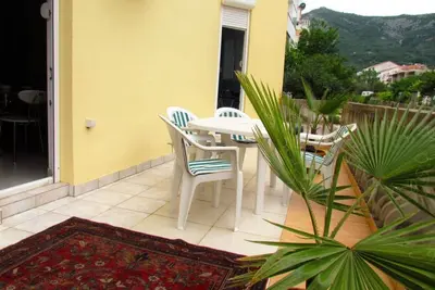 Image de für 4 Personen ca. 50 m² in Budva, Adriaküste Montenegro (Küste um Budva) by Interhome