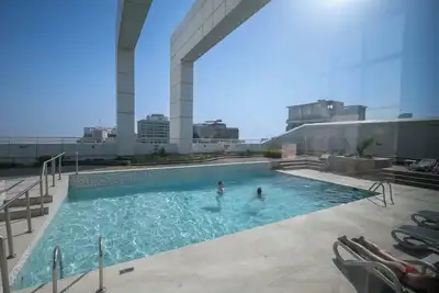 Image de StayShort - Stylish 2-Bedroom in Jlt That Sleeps 6 Comfortably