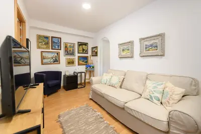 Image de Appartement moderne et fonctionnel avec deux chambres doubles à Madrid  Ben28be