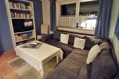 Image de Comfortable vacation home on Lake Jabel with fireplace, terrace and rowing boat