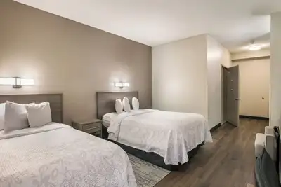 Image de Bright & Modern Space Perfect for Families or Pet Owners Near Fenway Park