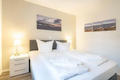 Image de Beautifully situated apartment with pool use, terrace, view of Salzhaff, 2 sl.