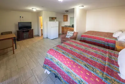 Image de Quite Space w/ 2 Queen Beds- Kitchen Near Downtown Phoenix