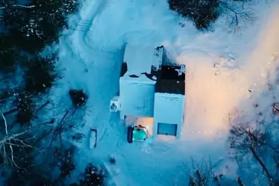 Image de TymeoffVT | Cabin in the Woods | Hot Tub | Ev chg