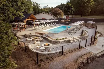 Image de Rustic Branson Lodge | 1 Unit | Historic Hwy 165 Access