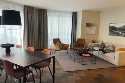 Image de Alpine Serenity Luxury Ski-In Living in Andermatt, 2br apartment