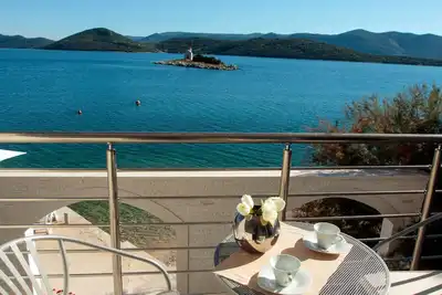 Image de Appartement confortable à Klek avec vue sur la mer.