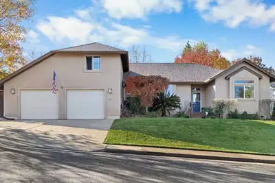 Image de 30-Night Min | Travel Pro Furnished*