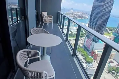 Image de New Luxury Dwntwn Miami 1b/1b Unit, Near Kaseya