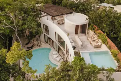 Image de Private Jungle Villa | Dual Pools | Sleeps 16