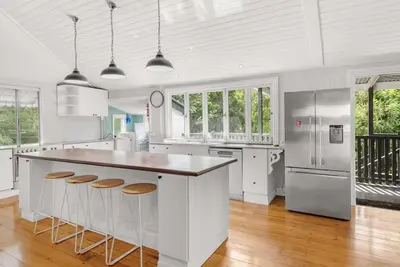 Image de Relaxing Retreat with Outdoor Space in Fairfield