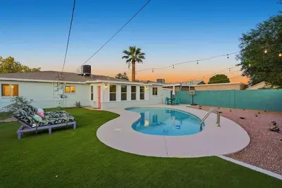 Image de Walkable to Stadium! Heated Pool Spring Training