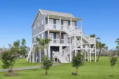 Bayou BandB Escape • Fire Pit + Hot Breakfast