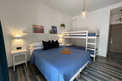 Image de Room with sea view and private balcony