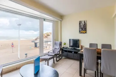 Image de Appartement confortable avec vue sur mer