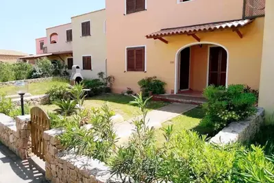 Image de Votre retraite verdoyante au bord de la mer