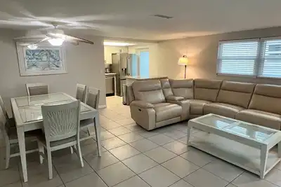 D06 - Your Island Time Starts Here