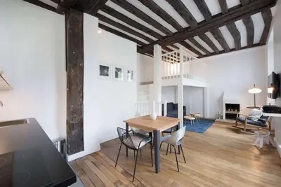 Image de A Saint Germain des prés, au Bon marché