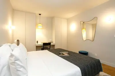 Image de Habitat Parisien - 1ch/1sdb- devant le Louvre