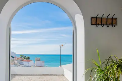 Image de Casa Pharinha, unbeatable location, stunning sea views and fabulously presented