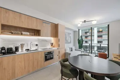 Image de Pool & Gym in Hight-Condo