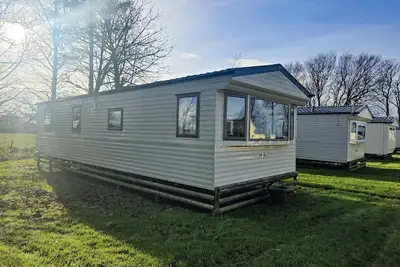Image de Caravan 1 At Blackmoor Farm Near Tenby, pet friendly in Kilgetty