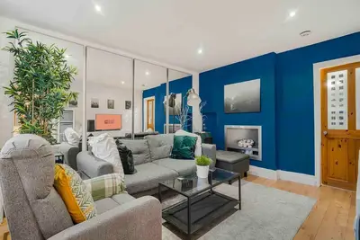 Image de Cozy 3-Bedroom Home in Droylsden