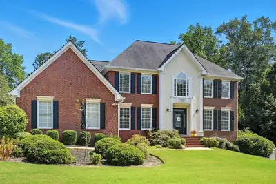 Image de Beautiful 6 Bedroom Estate Ready for World Cup Fans! !