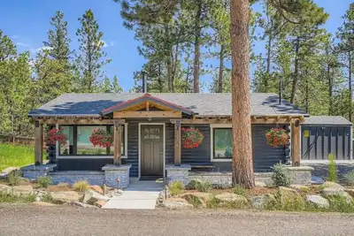 Image de The Bear's Den, Hot Tub Retreat, Family Home