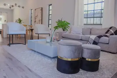 Image de Enjoyable 3-bedroom house with Ac in vibrant Miami