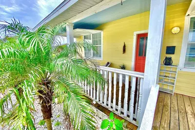 Image de Oceans 11 : Steps from Saint Augustine’s Favorite Magical Beach