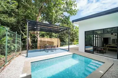 Image de Beautiful, New Modern Villa Close to the Beach
