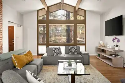 Image de Flagstaff Family Home with Spa