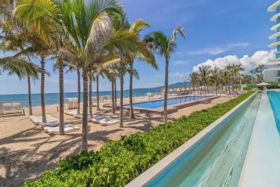 Image de Modern Ocean View Apartment  Private Balcon
