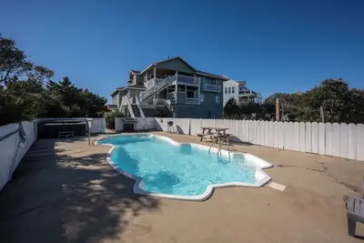 Image de Short Sea: New Rental, Private Pool, Hot Tub, Walk to Beach