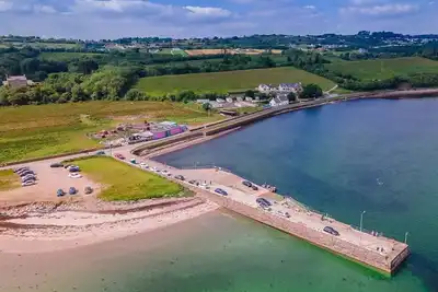 Image de Charming 3-bedroom house in soothing Mountcharles for your getaway. Close to all!