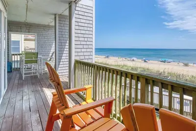 Image de Oceanfront condo w/ incredible views & community pool!