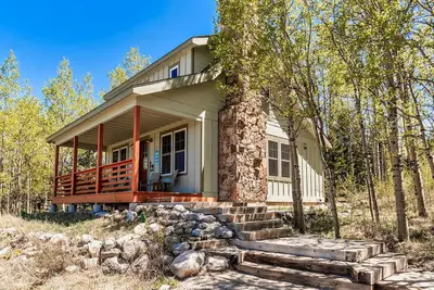 Image de Magical Cabin Getaway at Moose Crossing