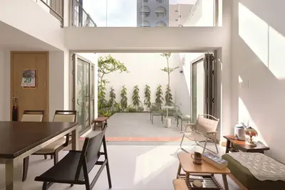 Image de Gorgeous 4-bedroom Townhome with Full Ac in vibrant Đà Nẵng