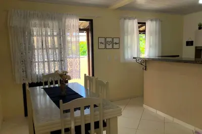 Image de Residência Harmonia is 550m from Campeche beach. Entire house, 2 bedrooms