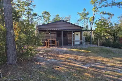 Image de Welcome to the \"B\" Barn