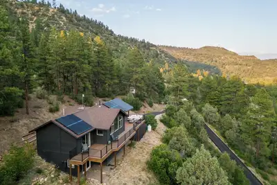 Breathtaking View 12 Min to Downtown