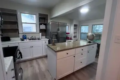 Image de Quite 2br• Near Capital/Fsu•Wifi• Private Parking