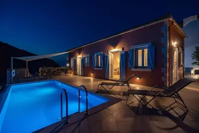 Image de 2br Villa Infinity Pool • Sea View