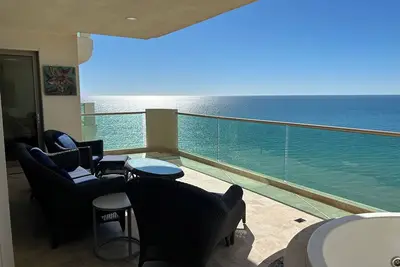 Image de Tessoro 802 Oceanfront Luxury Condo