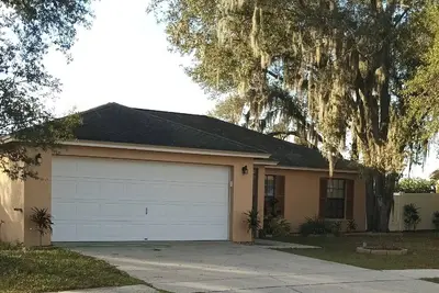 Image de Fabulous 3-bedroom house with Ac in charming Brandon