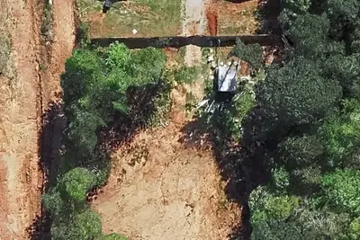 Image de 3-bedroom house in wonderful Huntsville with cool comfort and space