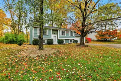 Pet Friendly+GameRoom + BackYard+ Near Downtown